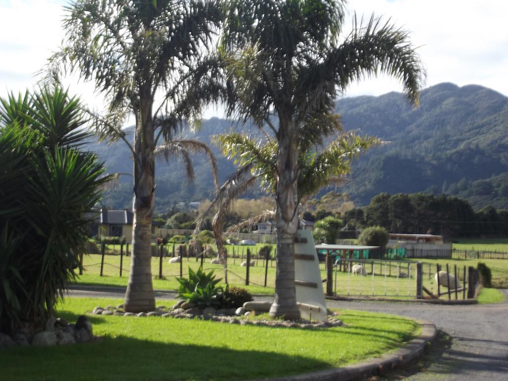 Hotel The Little Farm Coromandel Exterior foto