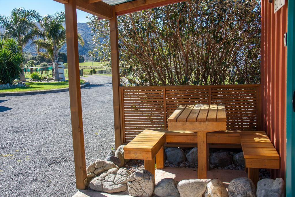 Hotel The Little Farm Coromandel Exterior foto